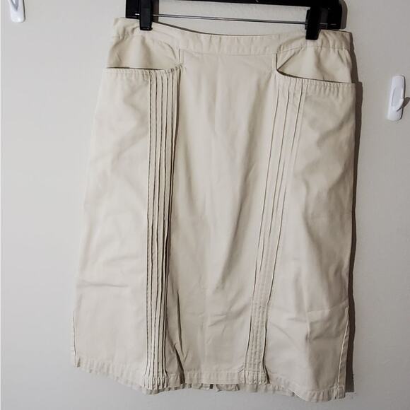 FIELD gear pleated skirt size 14 - Picture 1 of 3